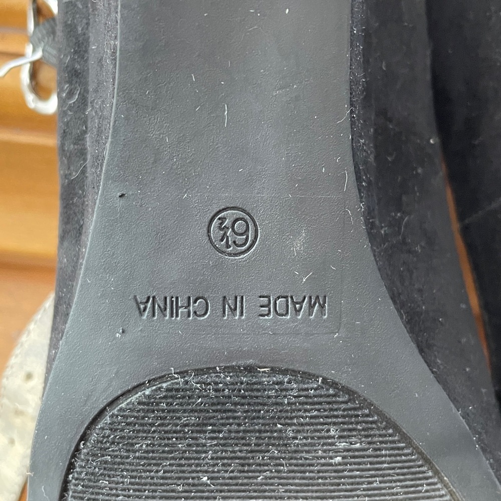 American Rag Black Ameesha Wedge - Size 6.5M. Excellent Used condition. - Picture 5 of 7